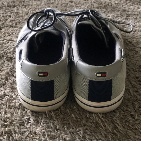 Tommy Hilfiger Size 10 Men’s Shoes - Picture 2 of 3